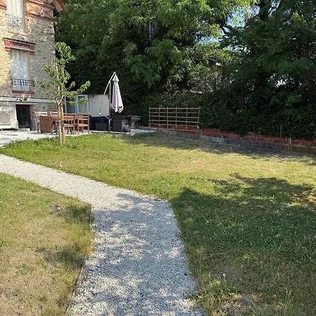 Avec Grand Jardin Hotes Absents Apartment Noisy-le-Sec